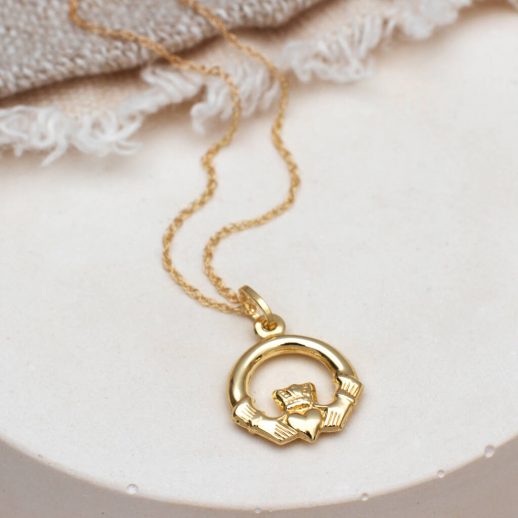original_9ct-gold-claddagh-love-necklace